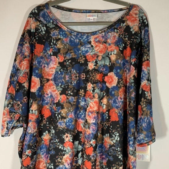 LulaRoe Irma Black Multi-Colour Floral Tunic T-Shirt Top NWT - Picture 3 of 7